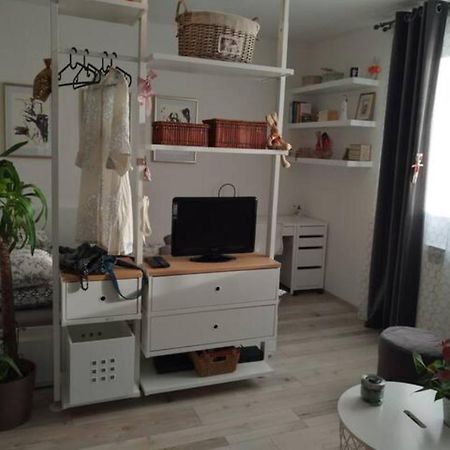 New Studio Apartment Sun With Free Parking Zagreb Dış mekan fotoğraf