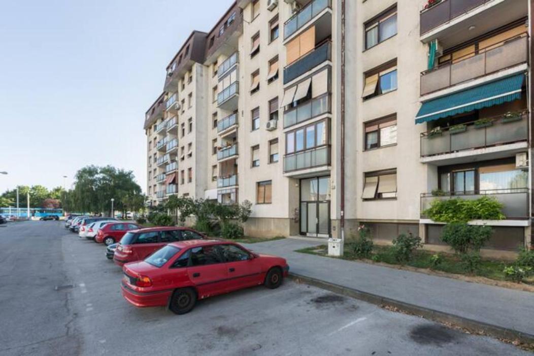 New Studio Apartment Sun With Free Parking Zagreb Dış mekan fotoğraf