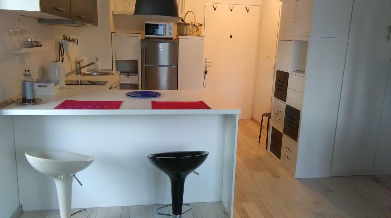 New Studio Apartment Sun With Free Parking Zagreb Dış mekan fotoğraf