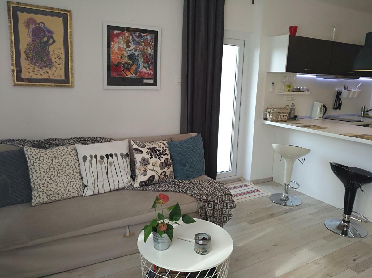 New Studio Apartment Sun With Free Parking Zagreb Dış mekan fotoğraf
