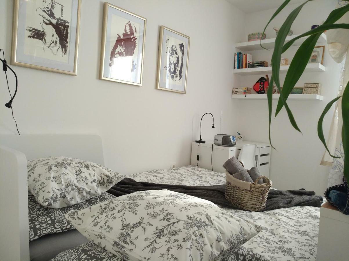 New Studio Apartment Sun With Free Parking Zagreb Dış mekan fotoğraf