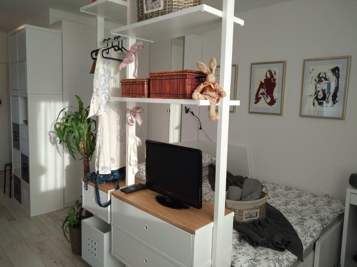 New Studio Apartment Sun With Free Parking Zagreb Dış mekan fotoğraf